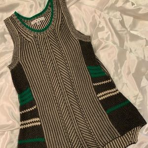 CAbi Sweater Tunic Tank size XS Gray & White